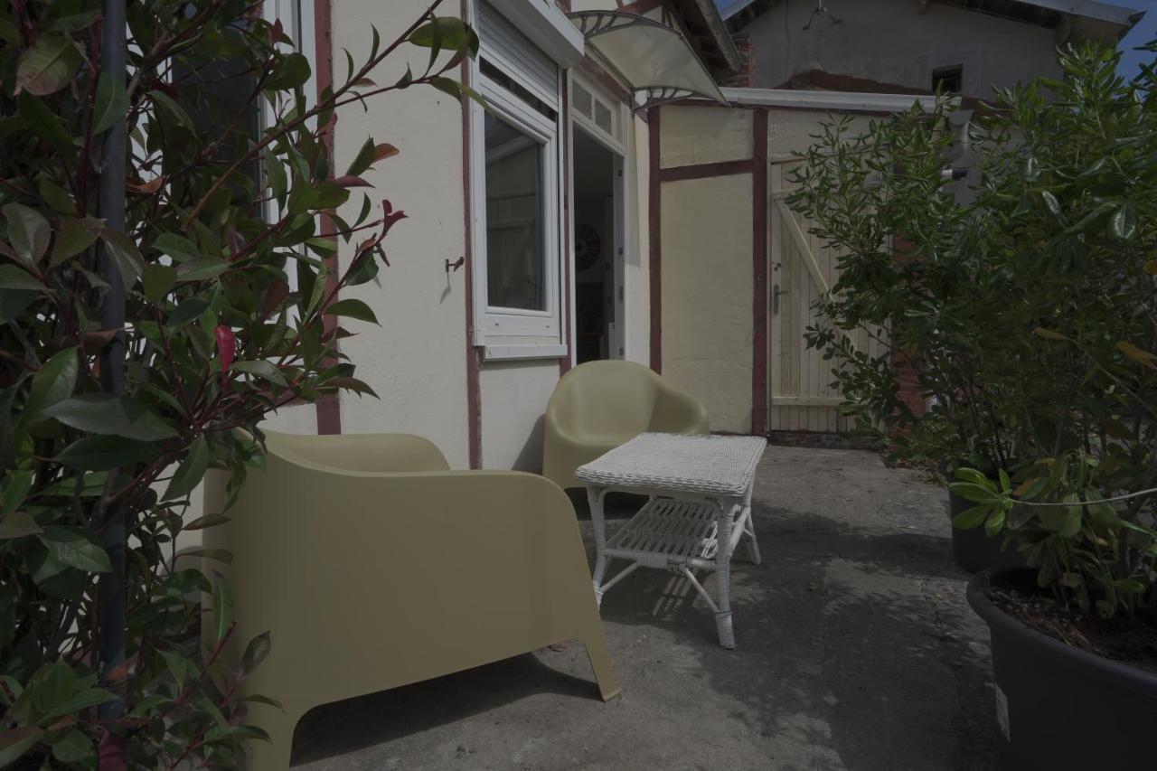 Good Luc 150 M De La Mer Centre Ville Parking Gratuit Luc-sur-Mer Εξωτερικό φωτογραφία